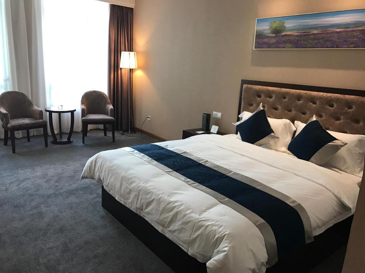 Hubei Airport Business Hotel Tianhe Airport Branch 우한 외부 사진